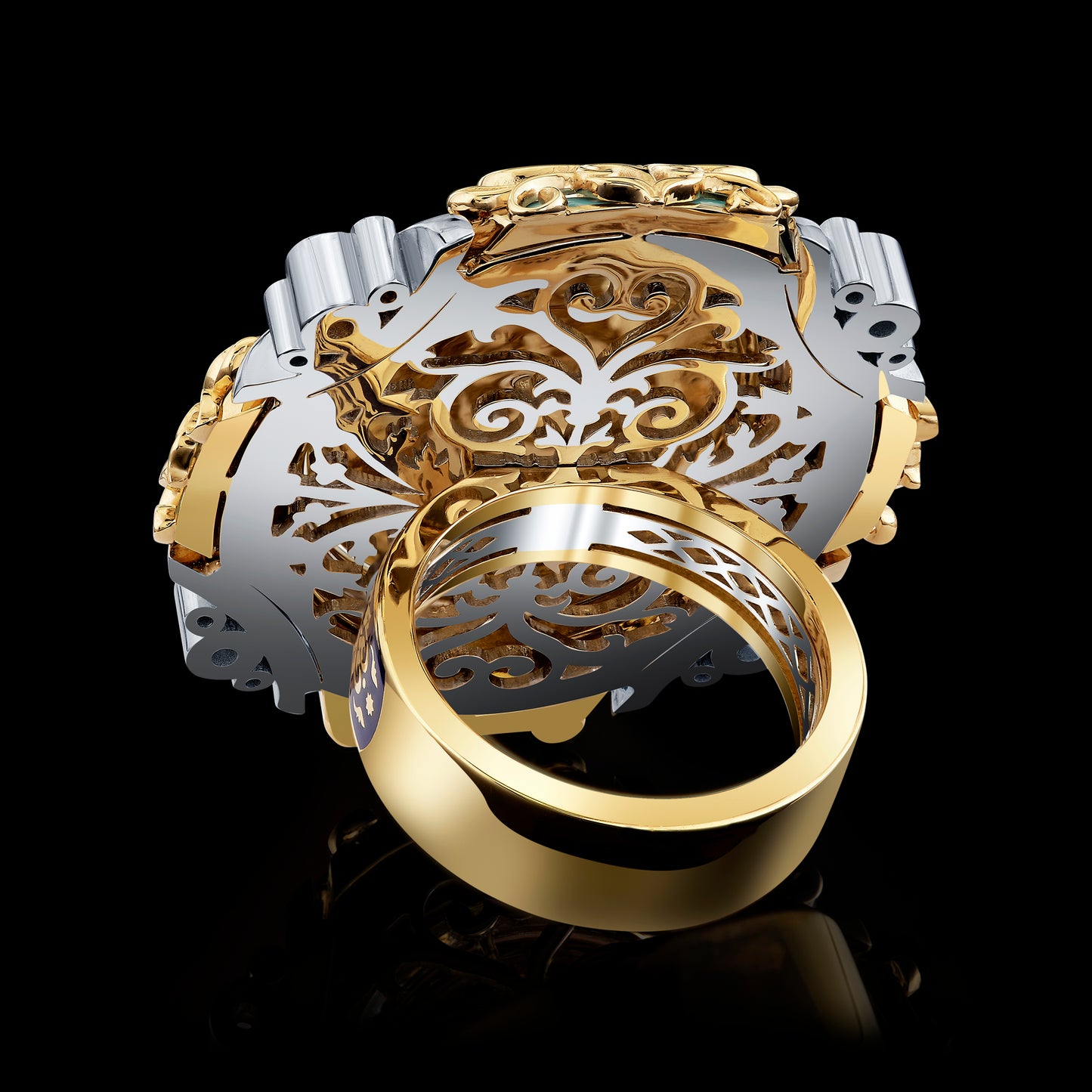 Celtic Medallion Ring