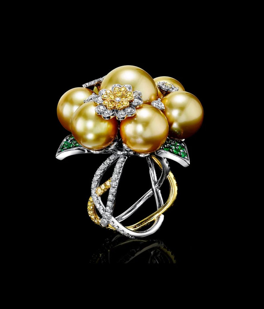 Pearls Collection