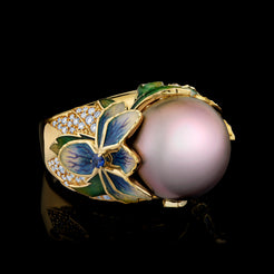 Lilia Noir Pearl Ring